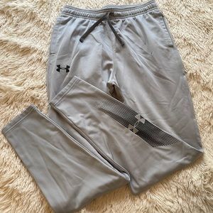 Boys YXL grey dri-fit sweatpants